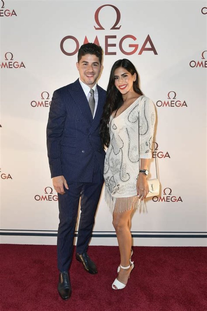 Esperanza America Age, Wikipedia, Height, Husband, Instagram, Bio